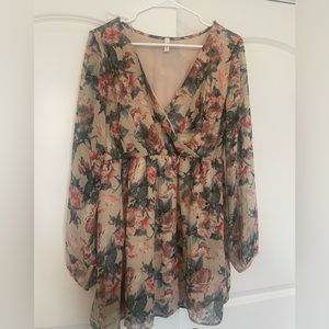 Floral maternity blouse